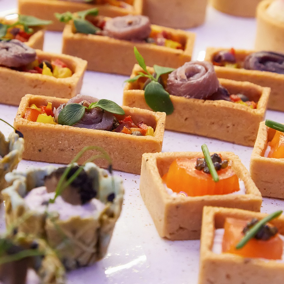 Catering pasquale a Capri con l’eccellenza di Grotta Azzurra Catering